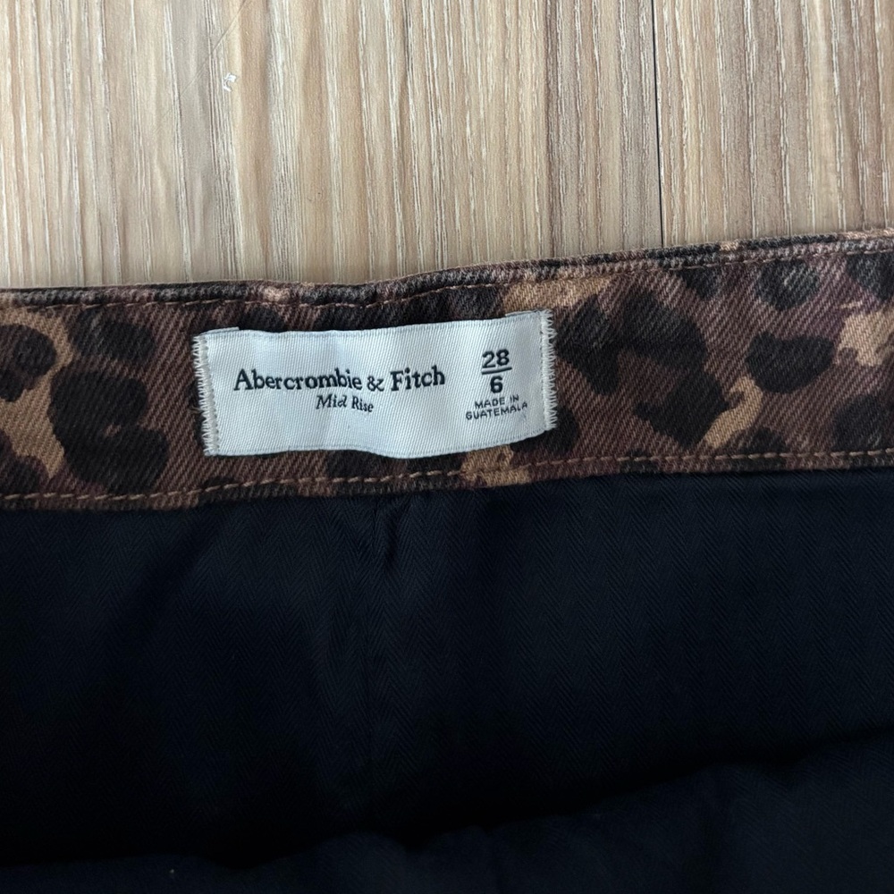 Abercrombie & Fitch Mini Skort Mid Rise Animal Leopard Print Denim Womens 6 Y2K - Picture 7 of 11